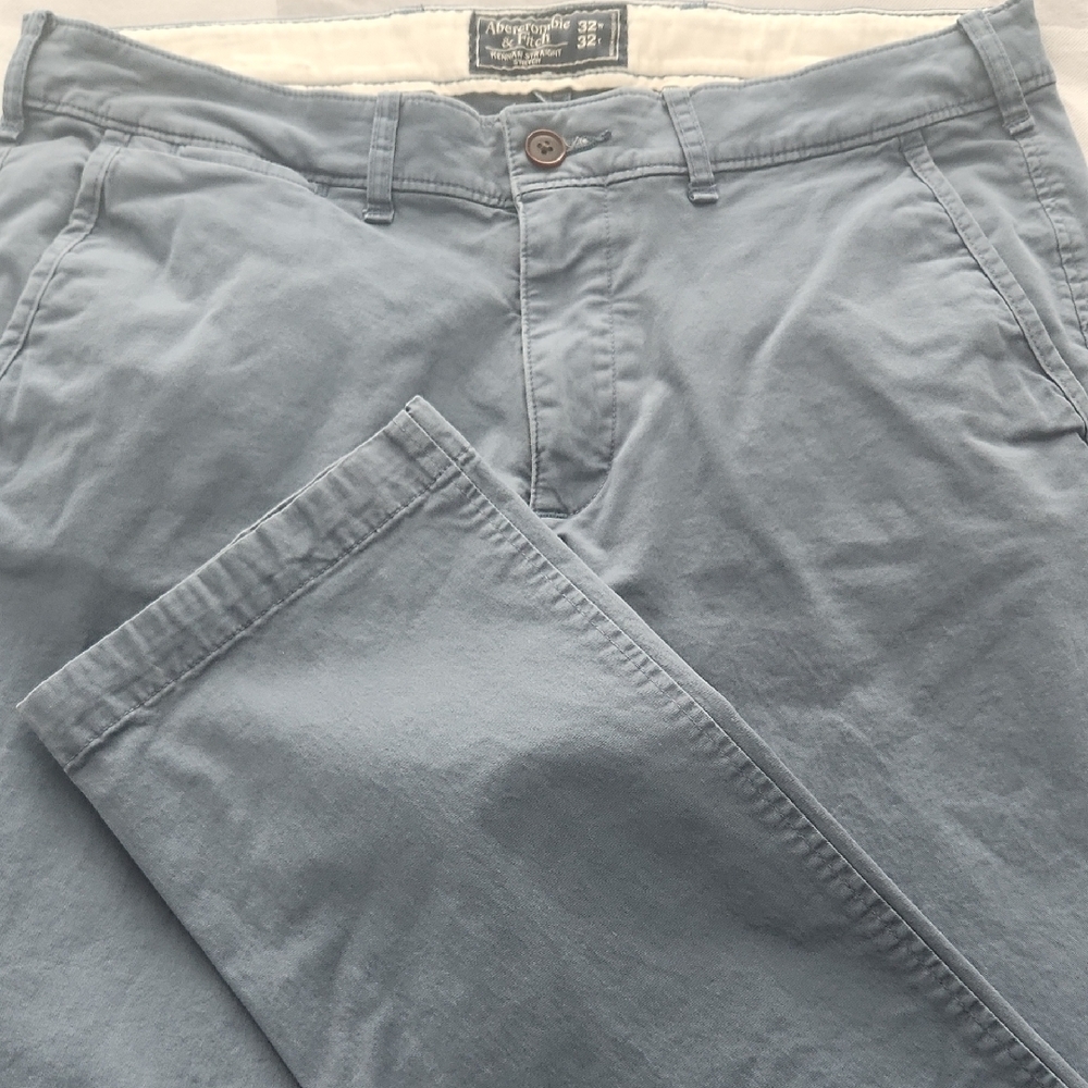 Abercrombie & Fitch Blue Straight Fit Chinos 32x32